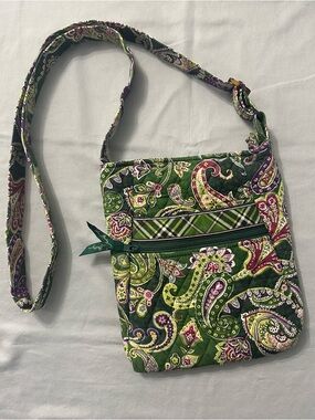 Vera Bradley Chelsea Green Hipster Crossbody Bag Quilted Paisley Vintage Retired